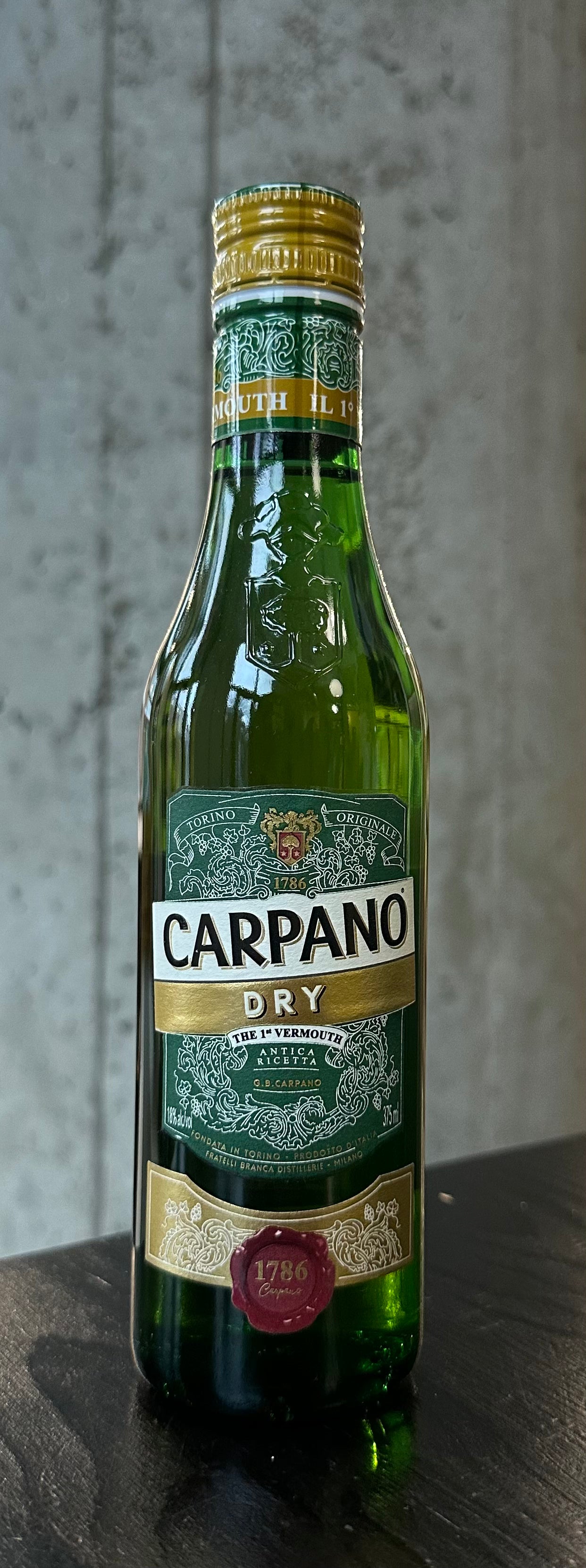 Carpano Dry Vermouth (375ml)