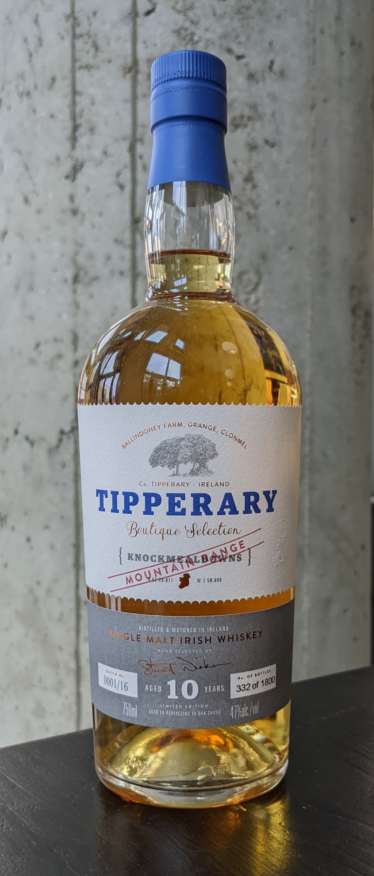 Tipperary "Mountain Range - Knockmealdowns" 10-Year Single Malt Irish Whiskey